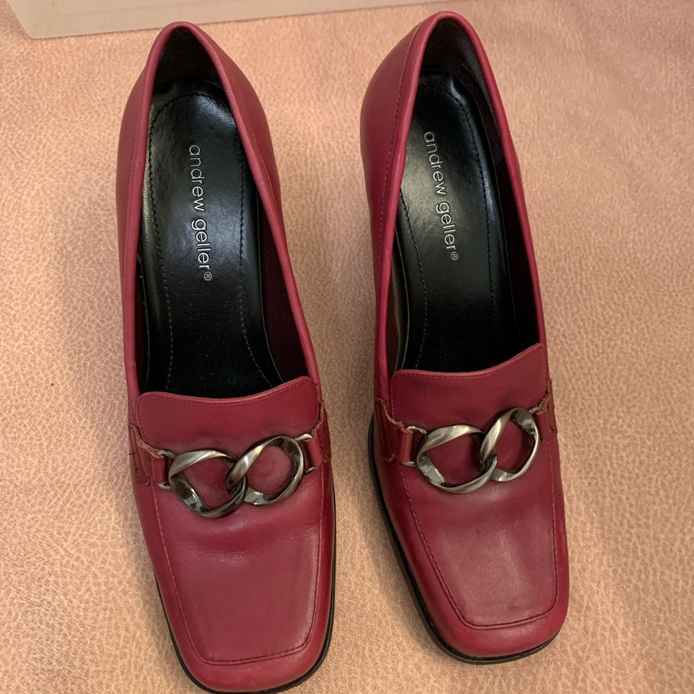 NWOT Andrew Geller shoes